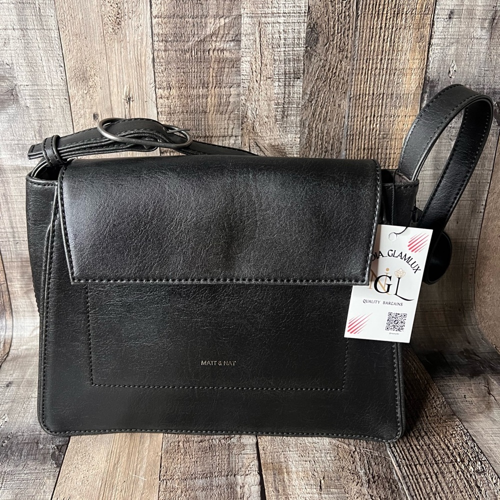 Matt & Nat Black LEIA VEGAN SHOULDER BAG - VINTAGE - Picture 3 of 16